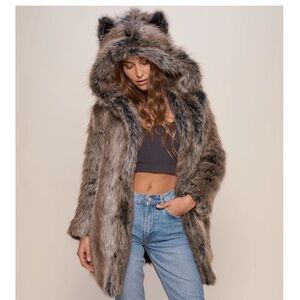 SpiritHoods Grey Wolf Faux Fur Hood